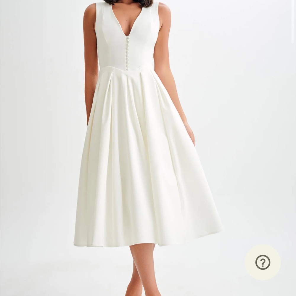 Meshki Keely White Midi Dress with Button Detail - Picture 5 of 6